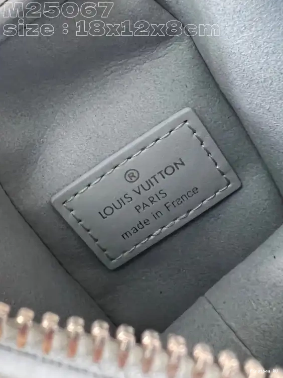 Firstbags ru VUITTON LOUIS Side Trunk PM-18*12.5*8CM 0614